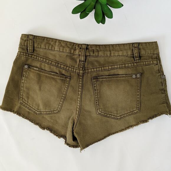 Free People Distressed Raw Cut Off Shorts Olive 26 - Picture 2 of 9
